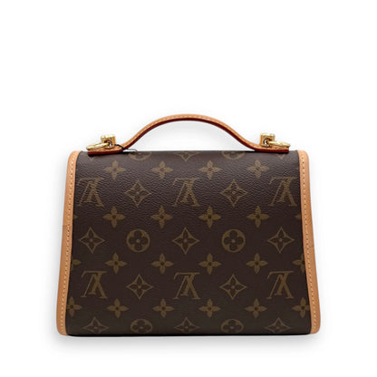 Wallet On Chain Monogram