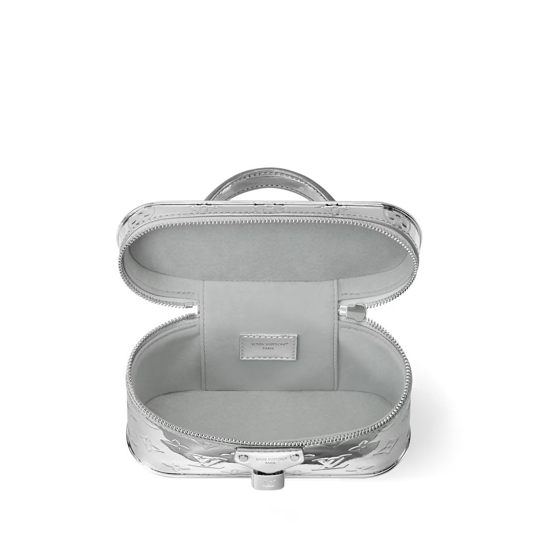 Vanity Chain Pouch